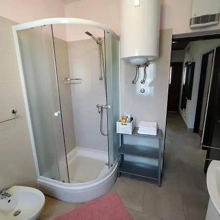 Sabina Apartman *