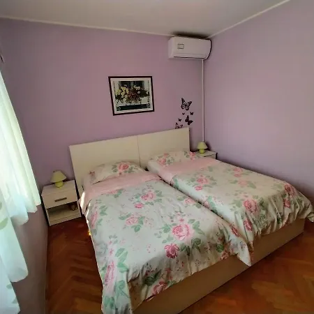 Sabina Pula